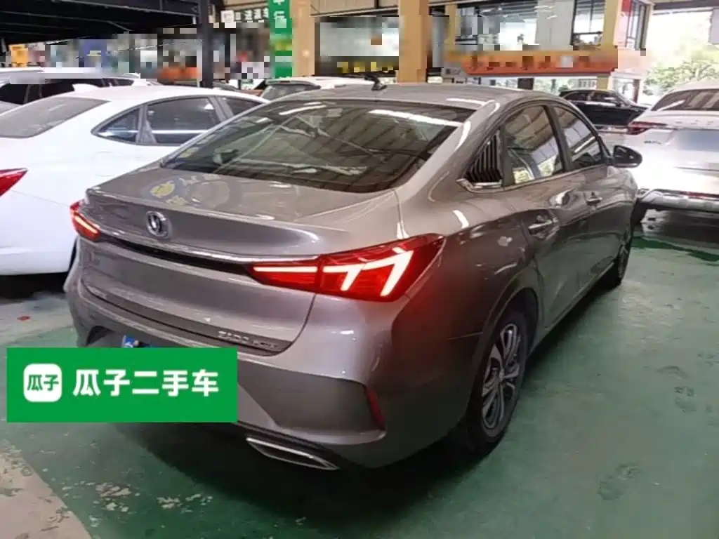 Eado PLUS 1.6 L GDI Manual Luxury