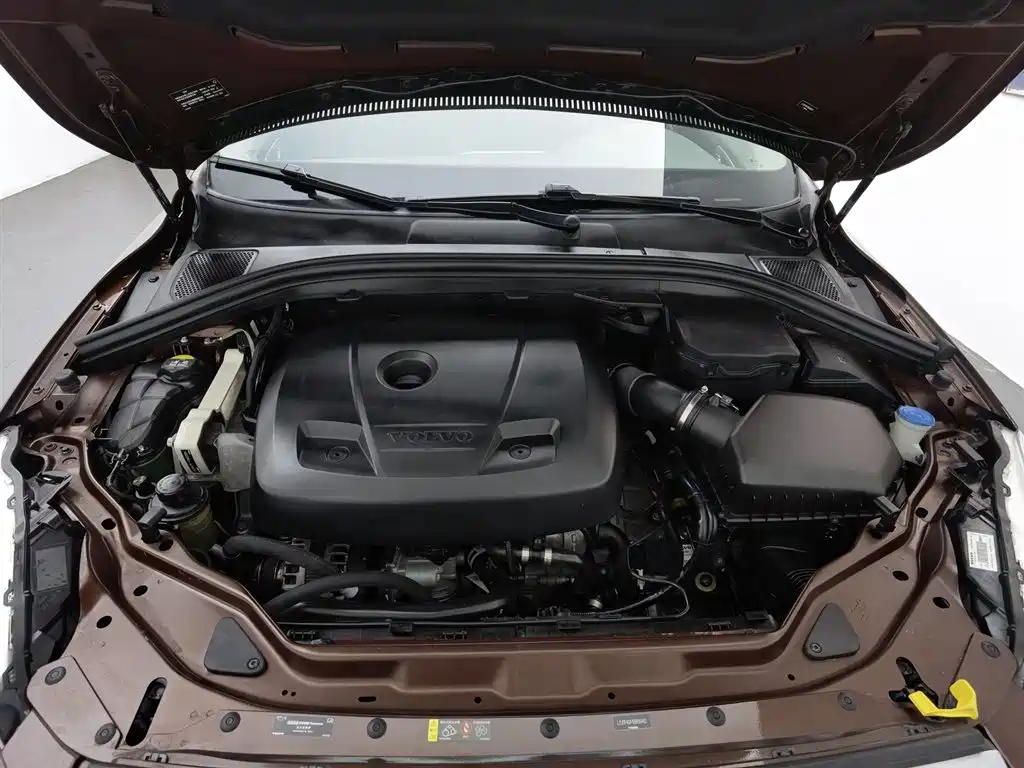 Volvo XC60 T5 Smart Progress