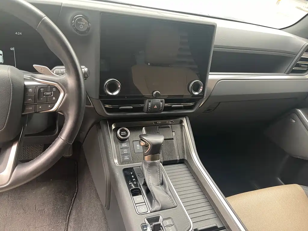 Lexus GX OVERTRAIL Far Peak