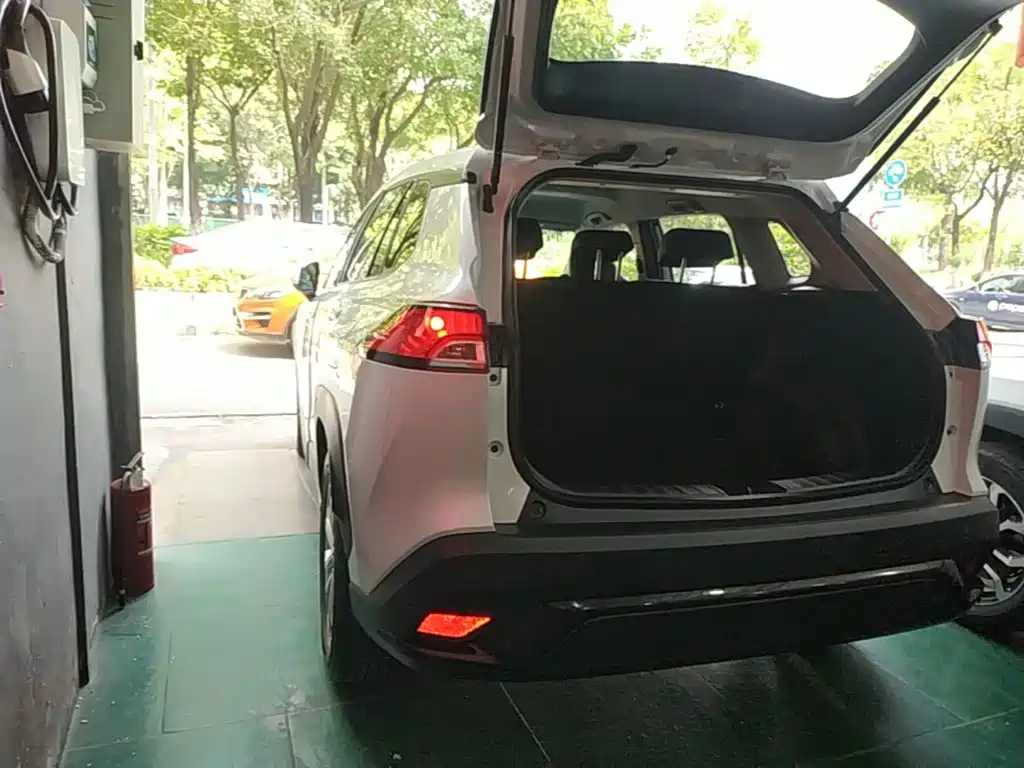 Frontlander 2.0 L CVT Elite