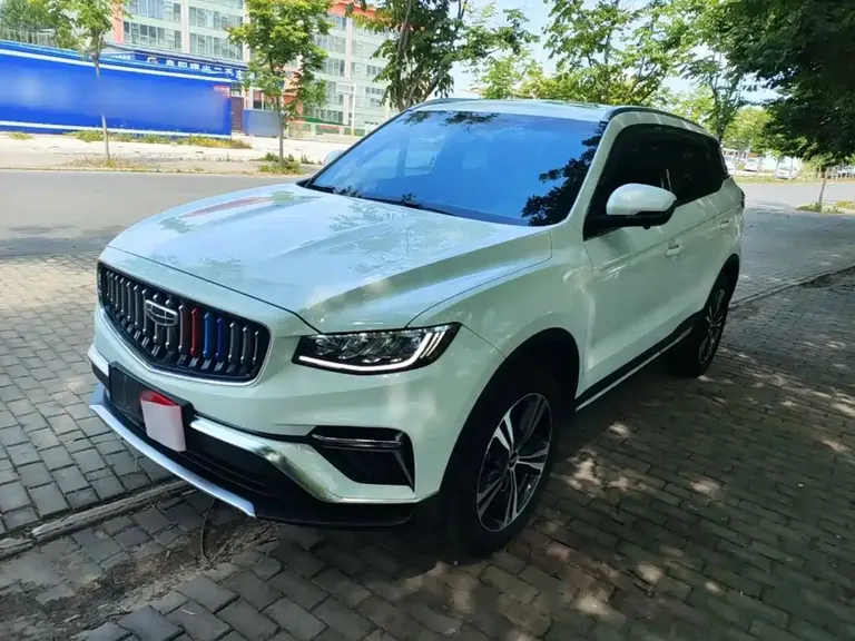 Geely Boyue 1.8 TD DCT Smart Grace