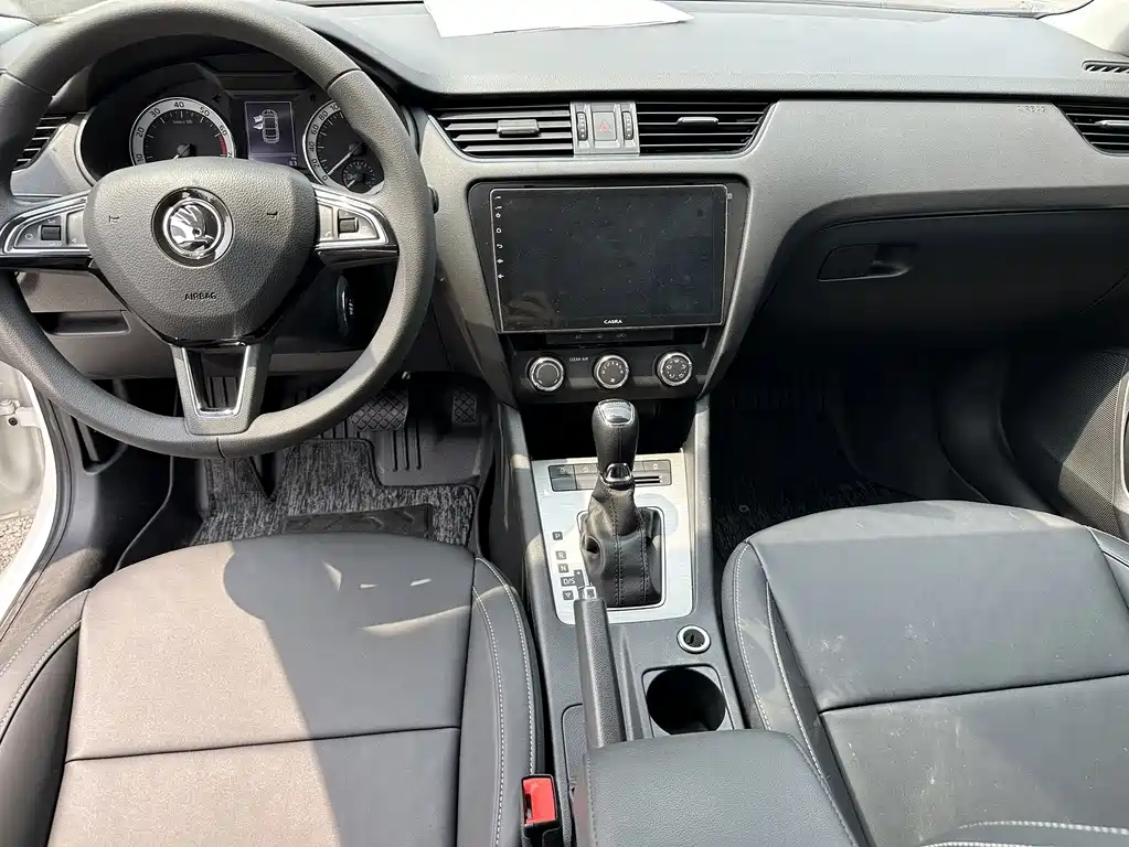 Octavia 明锐 2022款 1.5 L 自动舒享版