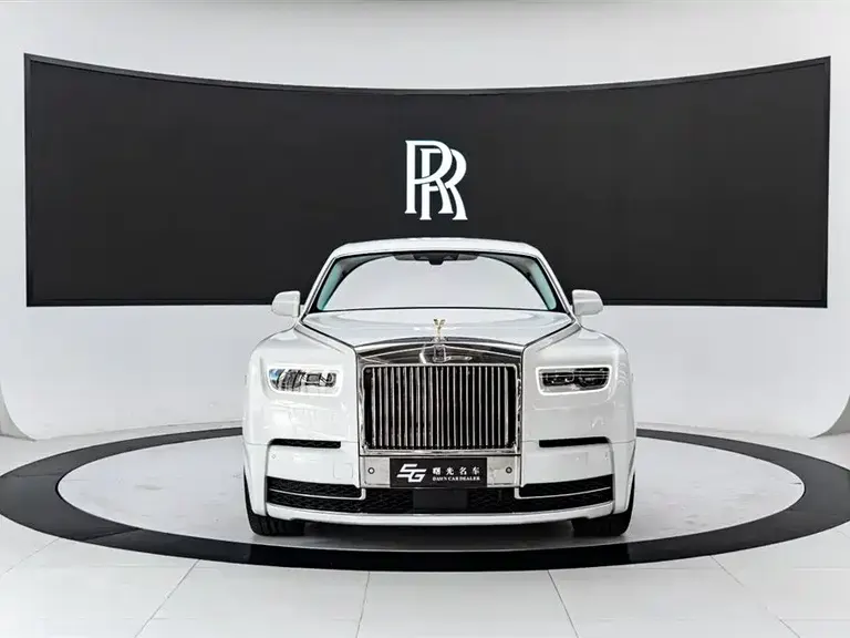Rolls-Royce Phantom 6.7 T LWB Range