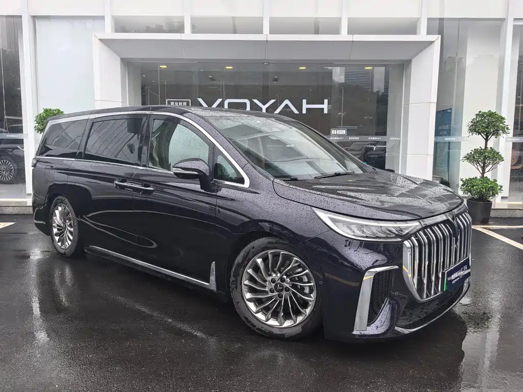 Voyah Dreamer PHEV Ultra Long Range Flagship
