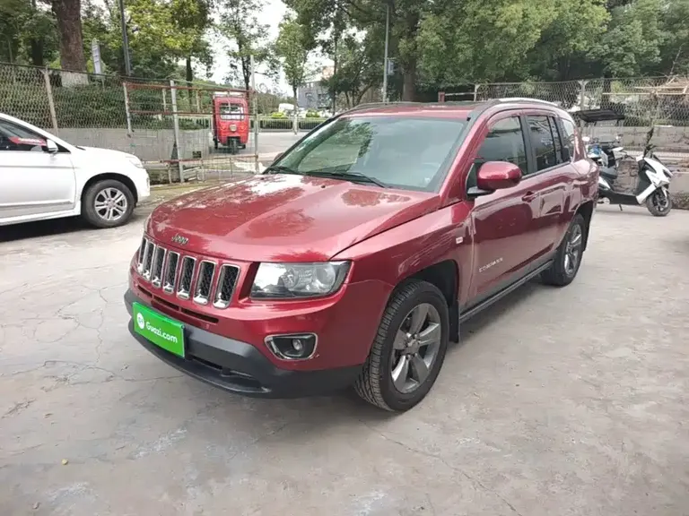 Jeep Compass (Import) Facelift 2.4 L 4 WD Comfort