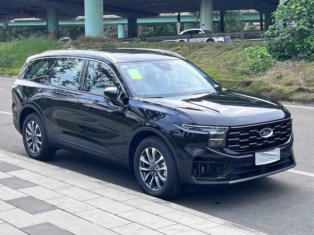 Edge 锐界 2025款 锐界L 2.0 T EcoBoost 四驱七座时尚型