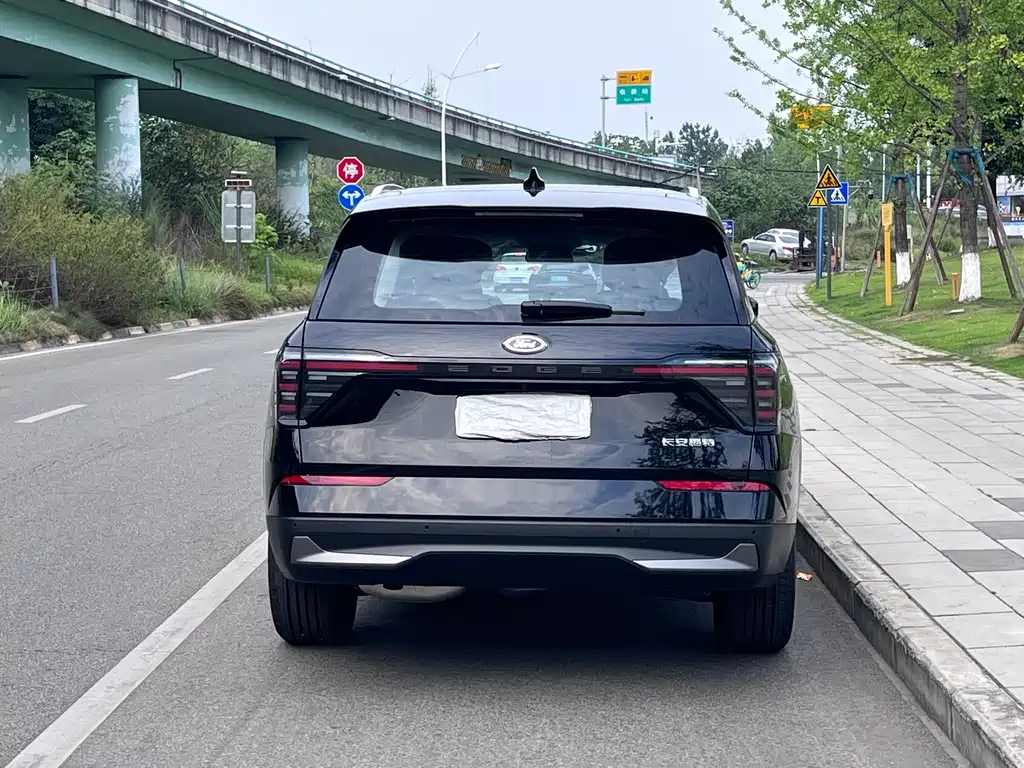 Edge 锐界 2025款 锐界L 2.0 T EcoBoost 四驱七座时尚型