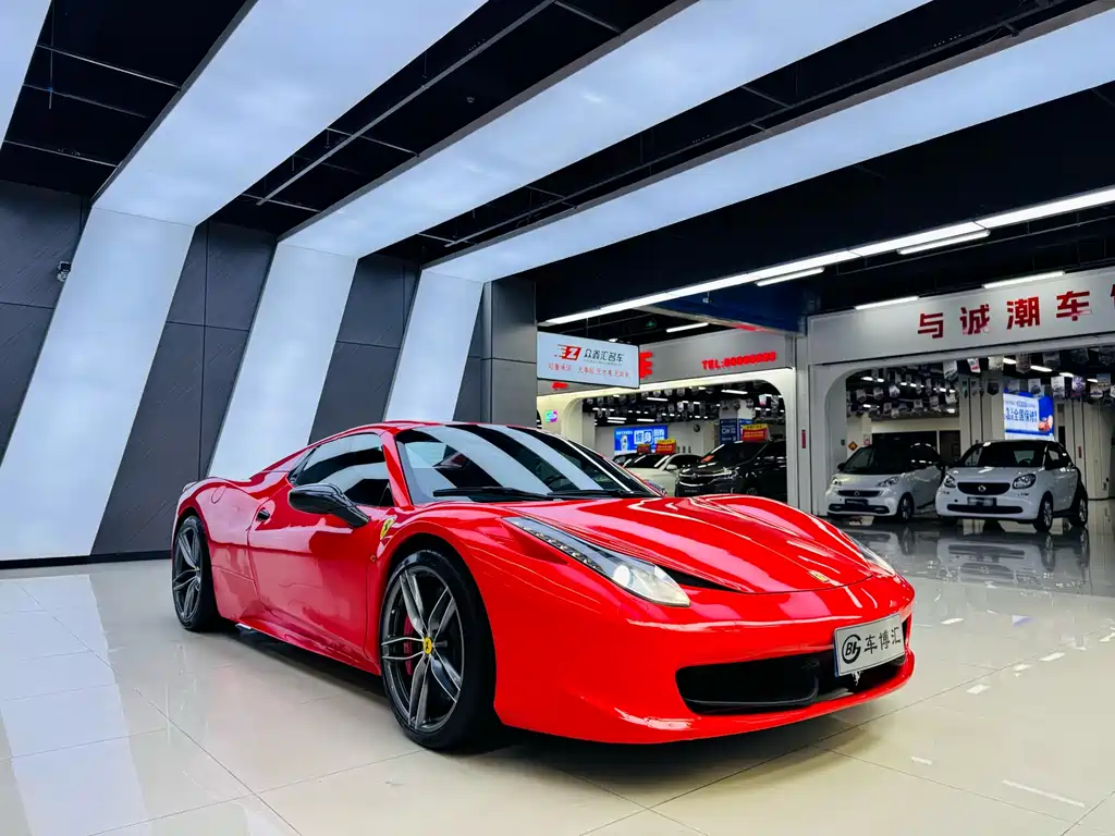 Ferrari 458 4.5 L Spider