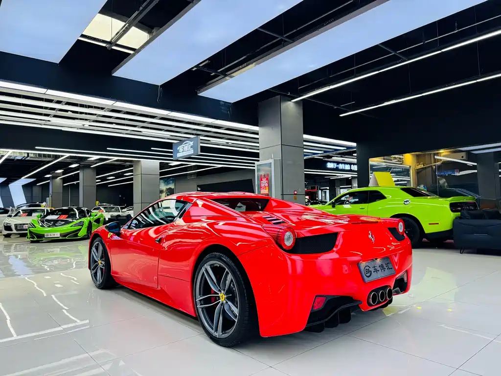 Ferrari 458 4.5 L Spider