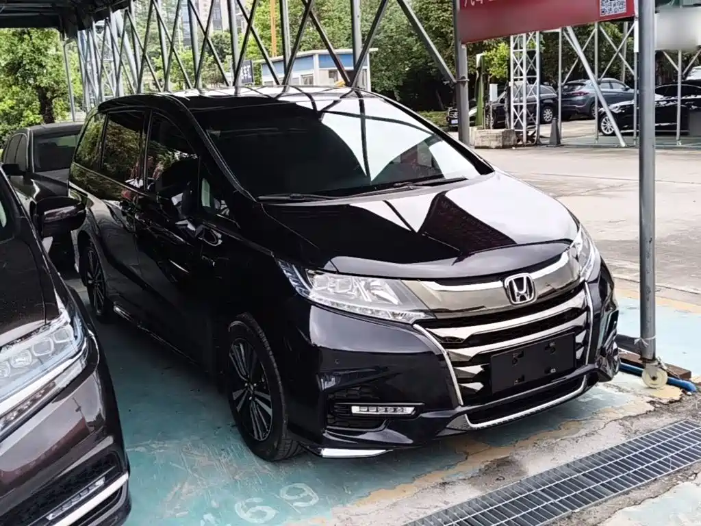 Odyssey 2.0 L Sharp· Premium