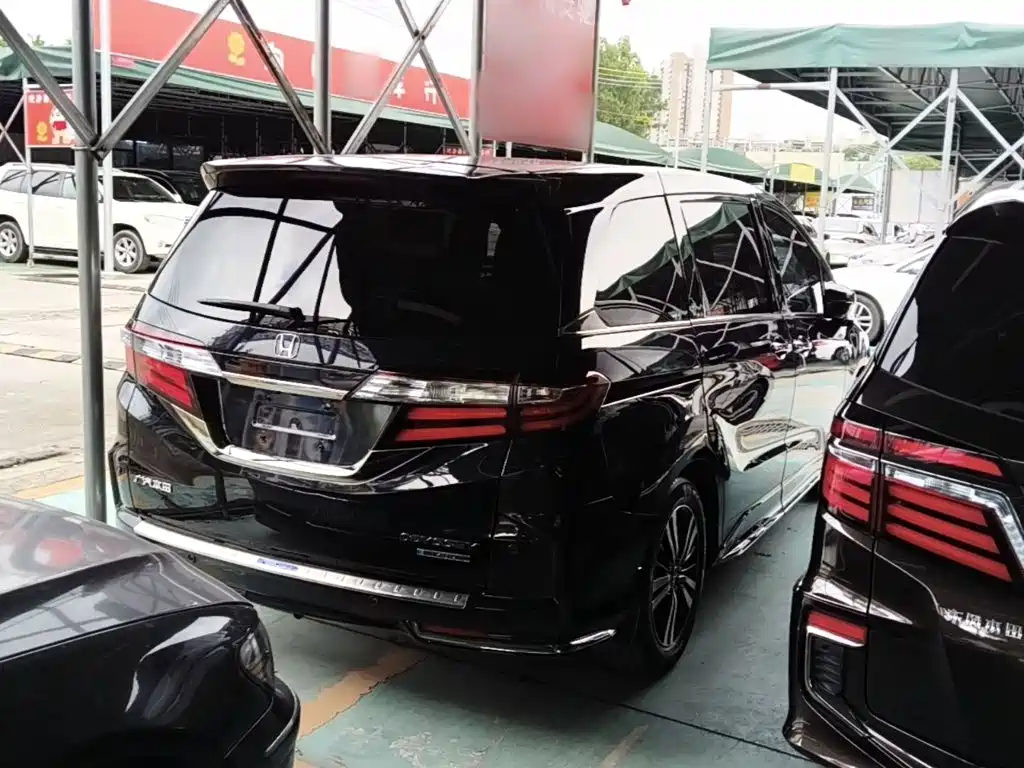 Odyssey 2.0 L Sharp· Premium