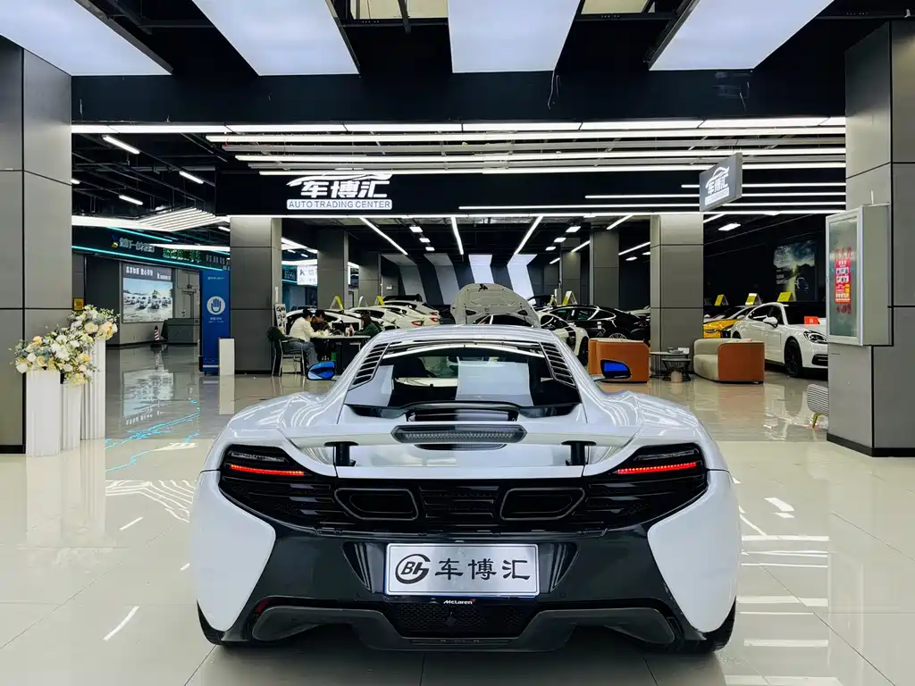 McLaren 12 C 3.8 T COUPE