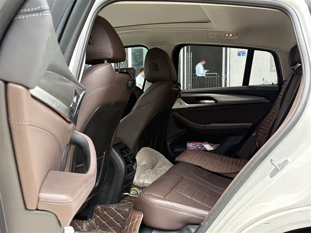 BMW X4 Facelift xDrive 25 i M Sport Package