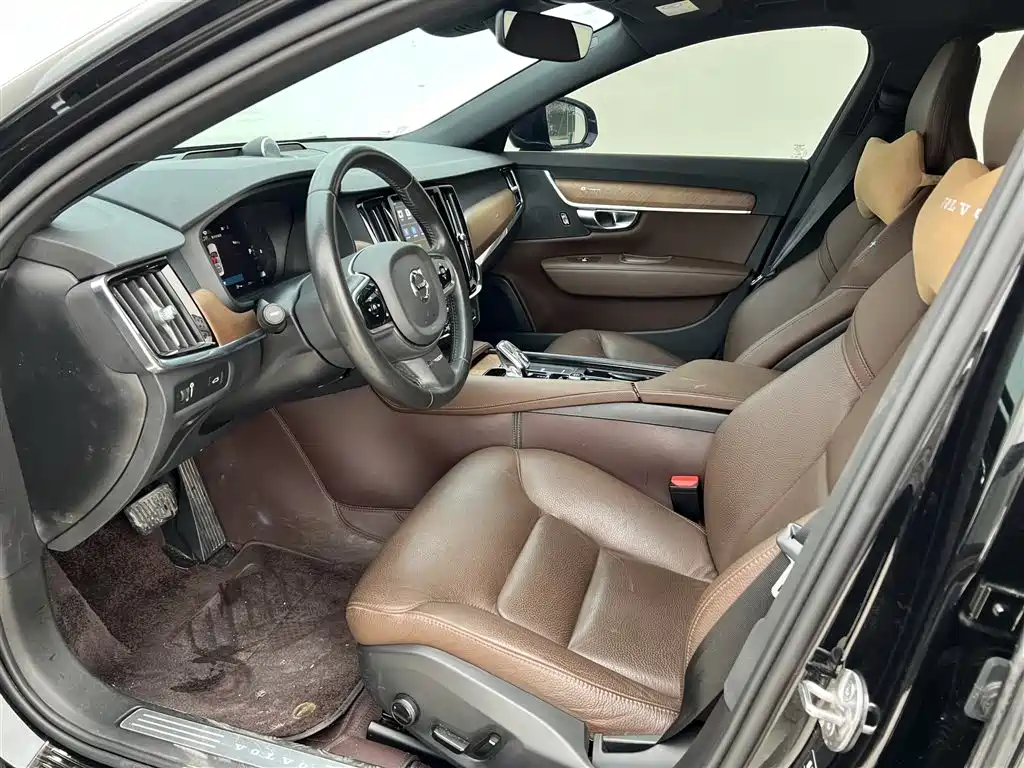 Volvo S90 B5 Smart Ease Luxury