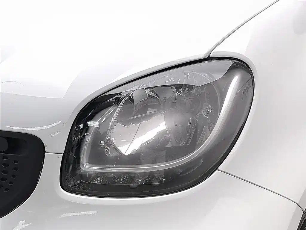 smart fortwo 1.0 L 52 kW Hardtop Agile CN-V