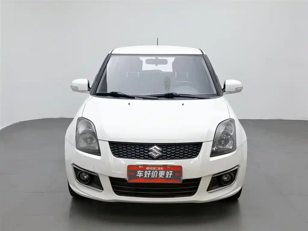 Swift 1.5 L Manual Fashion