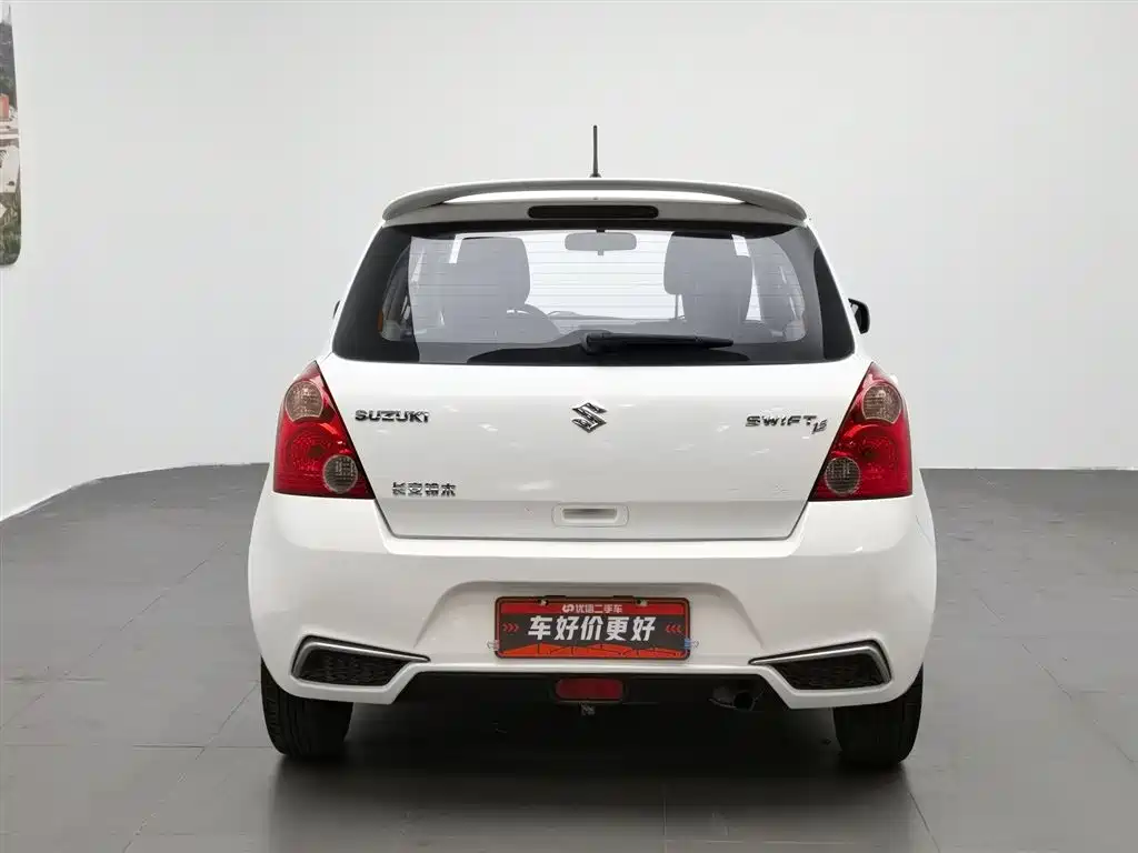 Swift 1.5 L Manual Fashion