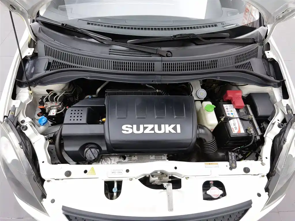 Swift 1.5 L Manual Fashion