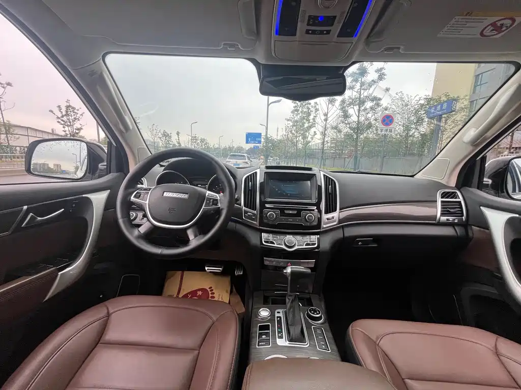 Haval H9 2.0 T 4 WD Luxury 7-seat