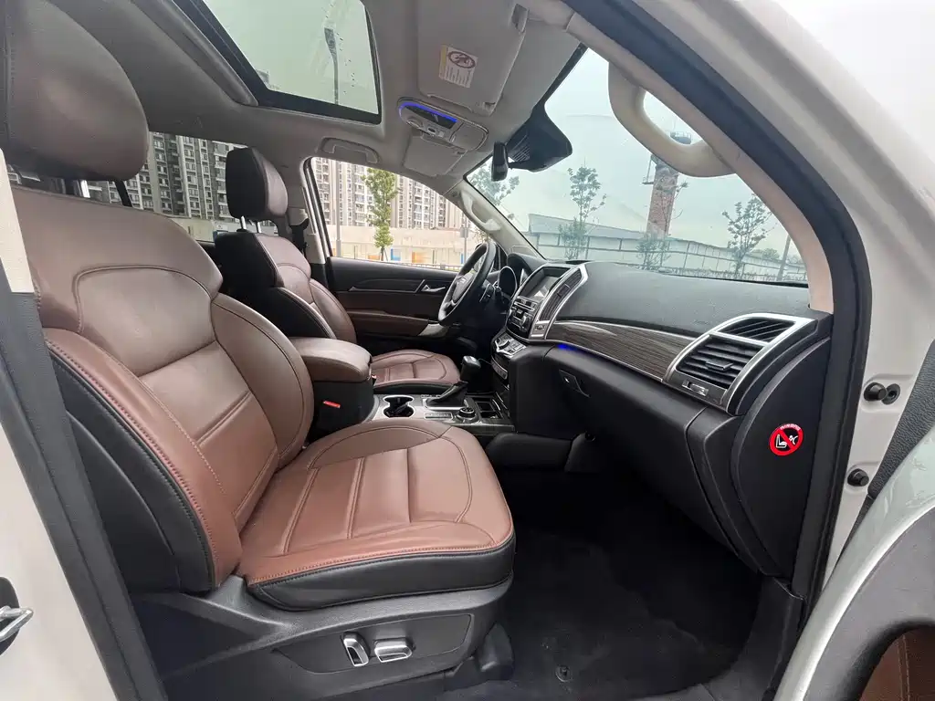 Haval H9 2.0 T 4 WD Luxury 7-seat