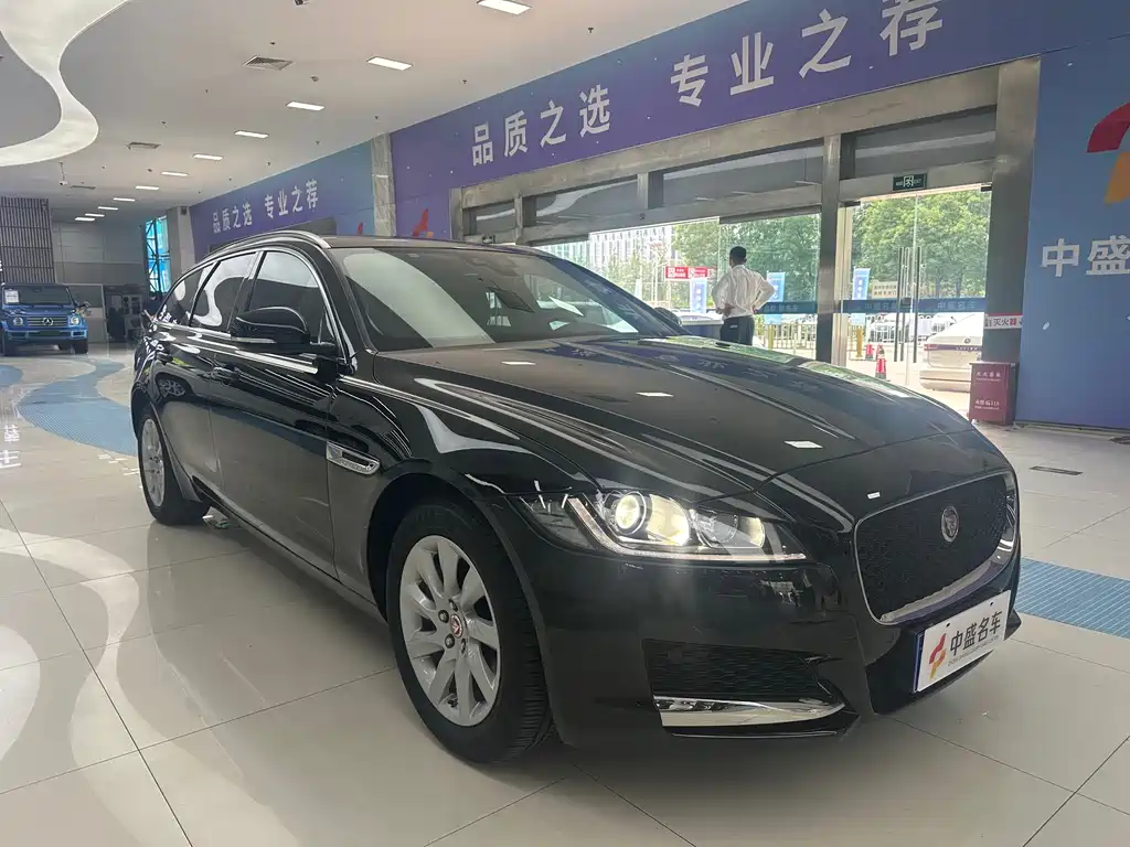 Jaguar XF 捷豹XF 2018款 XF Sportbrake 2.0 T 250 PS 四驱风华版