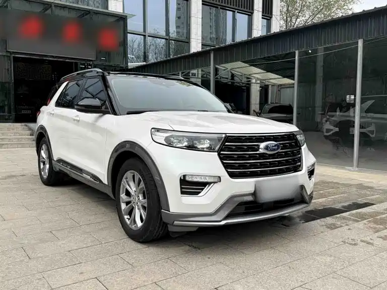 Explorer EcoBoost 285 RWD Style 7-seat