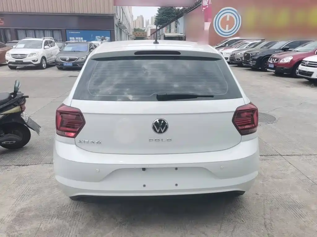 Polo Plus 1.5 L Auto Panoramic Pleasure