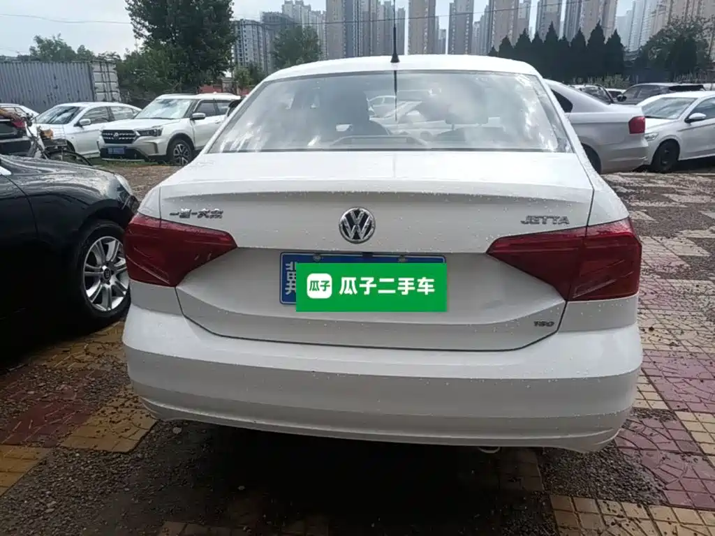 Jetta 1.5 L Manual Fashion