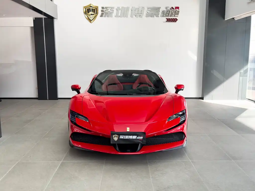 SF90 3.9 T V8 Spider