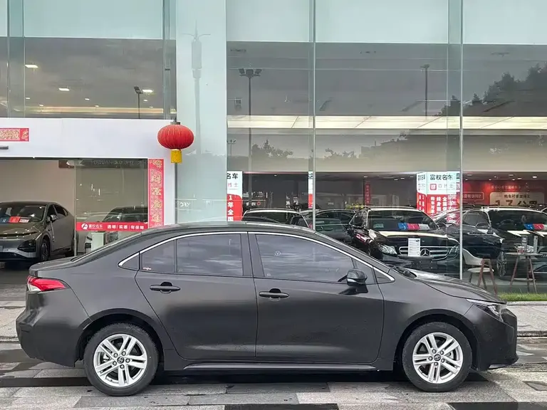 Toyota Levin Dual Engine 1.8 H E-CVT Tech