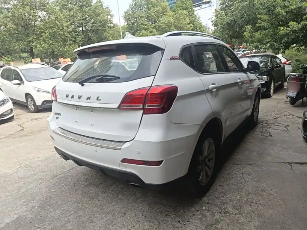 Haval H2 哈弗H2 2015款 1.5 T 自动两驱尊贵版