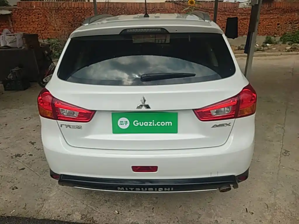 ASX 2.0 L CVT 2 WD Elite