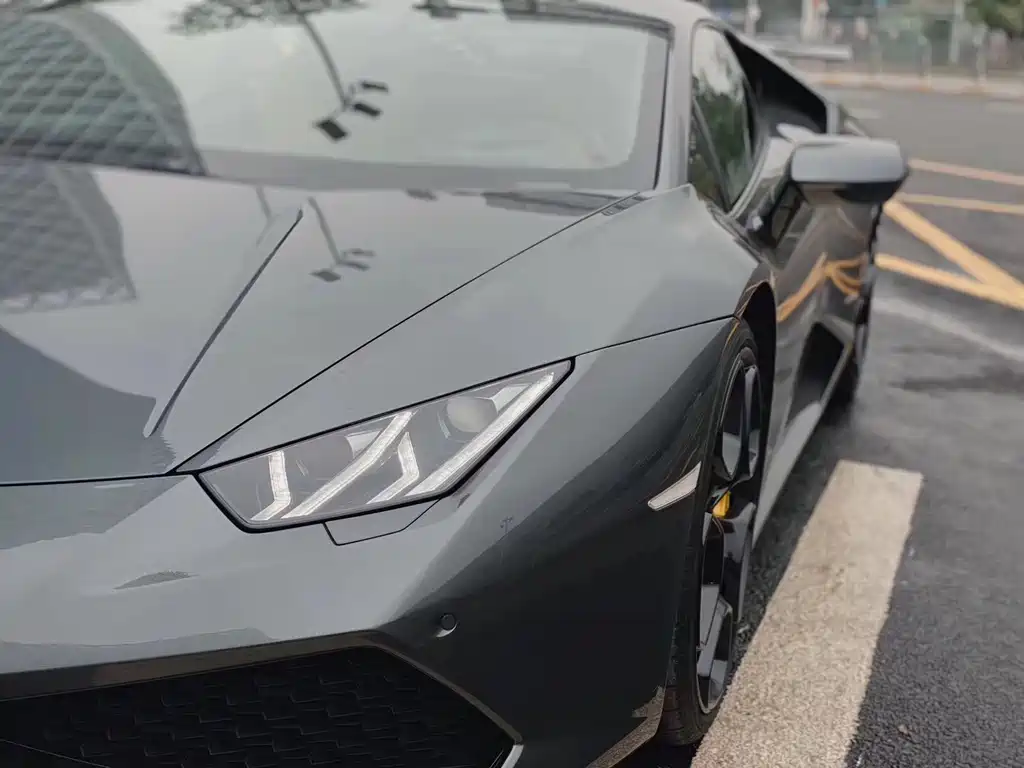 Huracán LP 600-4 Limited