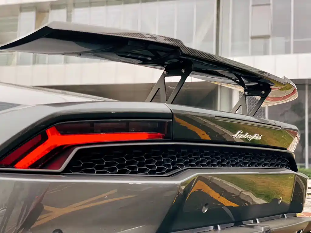 Huracán LP 600-4 Limited
