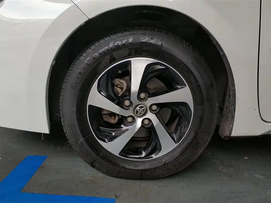 Levin Facelift 185 T Manual Elite CN-V