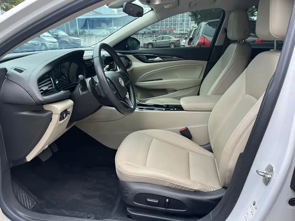 Regal 552 T Elite
