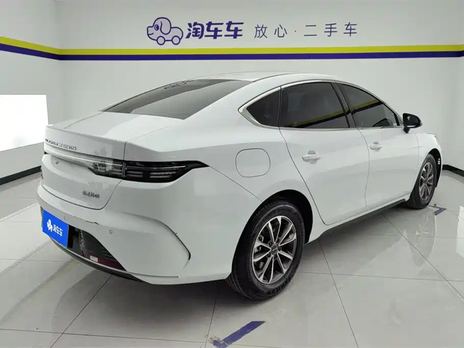 Destroyer 05 Glory DM-i 55 KM Luxury
