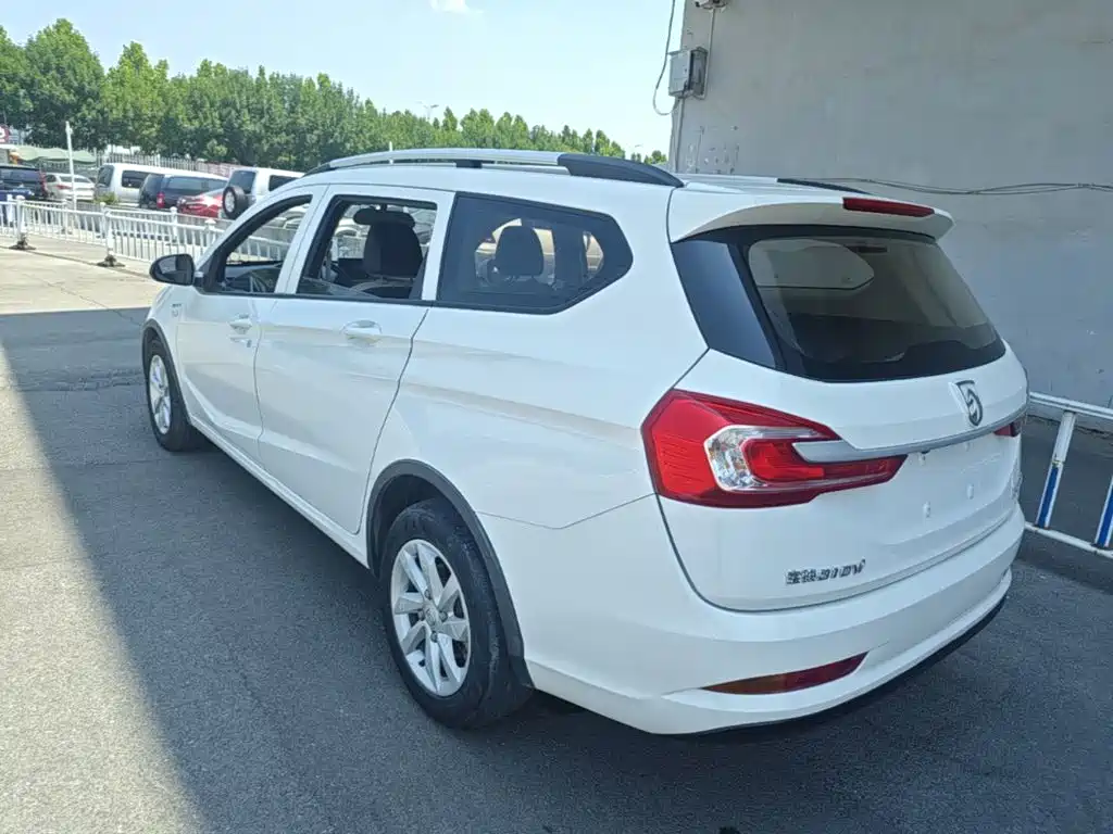 Baojun 310 W 宝骏310 W 2020款 1.5 L 自动乐享型 国VI