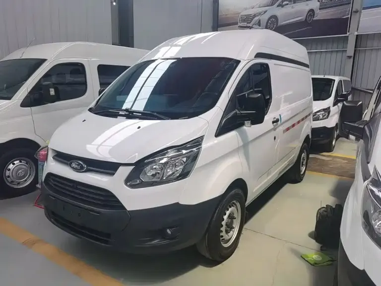 Ford Transit 全顺 2019款 2.0 T柴油厢式运输车短轴中顶3座国VI