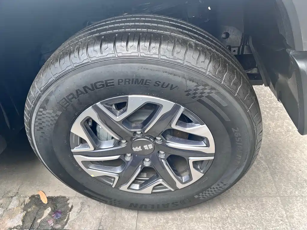BAIC BJ40 2.0 T Gasoline Standard