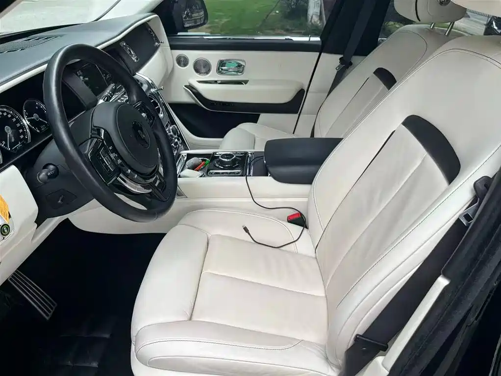 Cullinan 5-seat