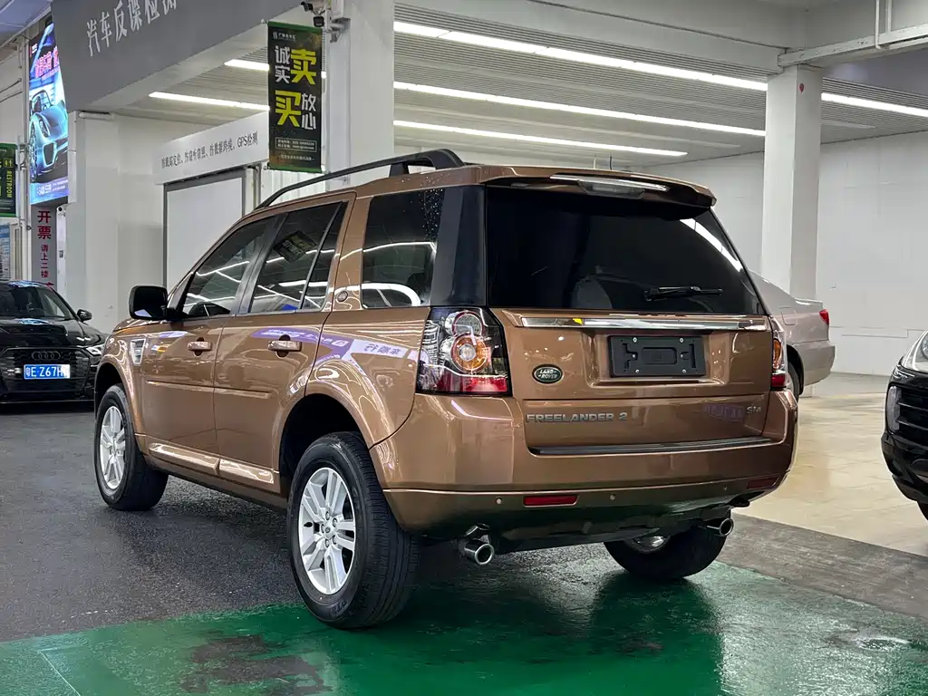 Freelander 2 2.0 T Si4 HSE Gasoline