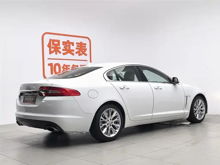 Jaguar XF XF 2.0 T Luxury