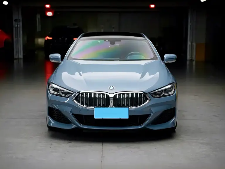 BMW 8 Series Facelift 840 i 4-door Coupe M Sport Package