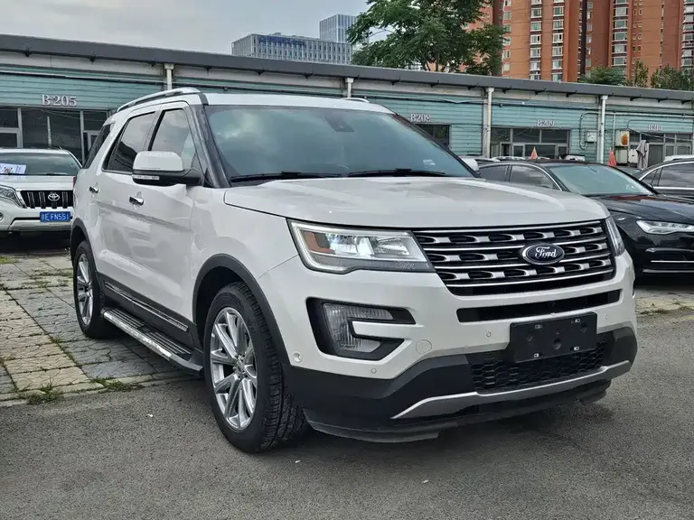 Ford Explorer (Import) 2.3 T Elite