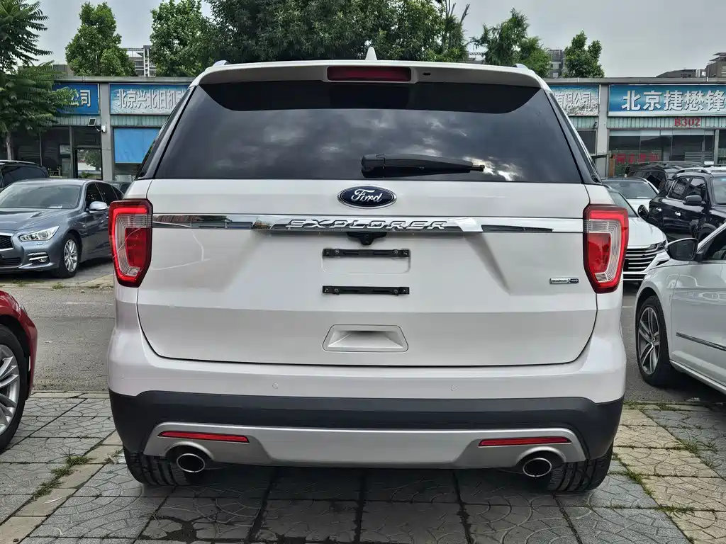 Explorer (Import) 2.3 T Elite