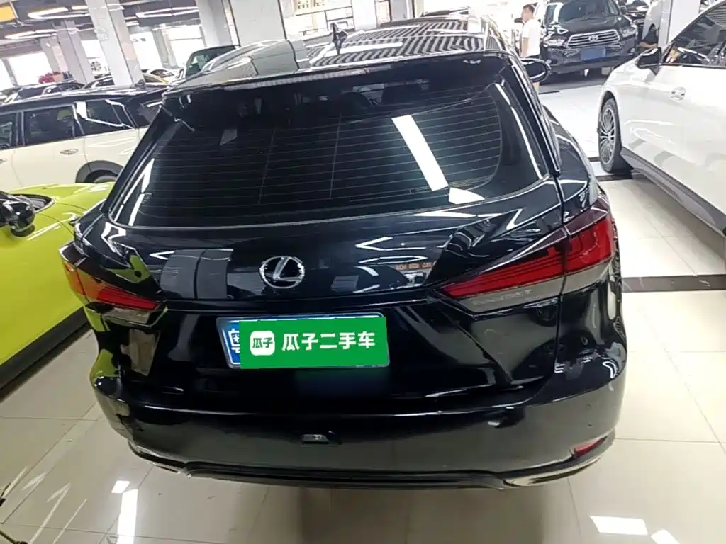 Lexus RX Facelift 300 2 WD Elite