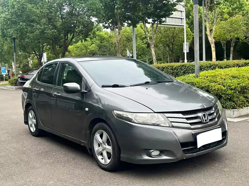 City Classic 1.5 L Manual Elite Taste Premium