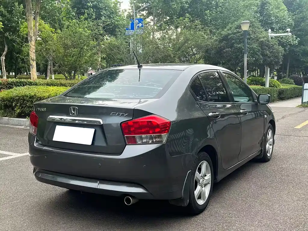 City Classic 1.5 L Manual Elite Taste Premium