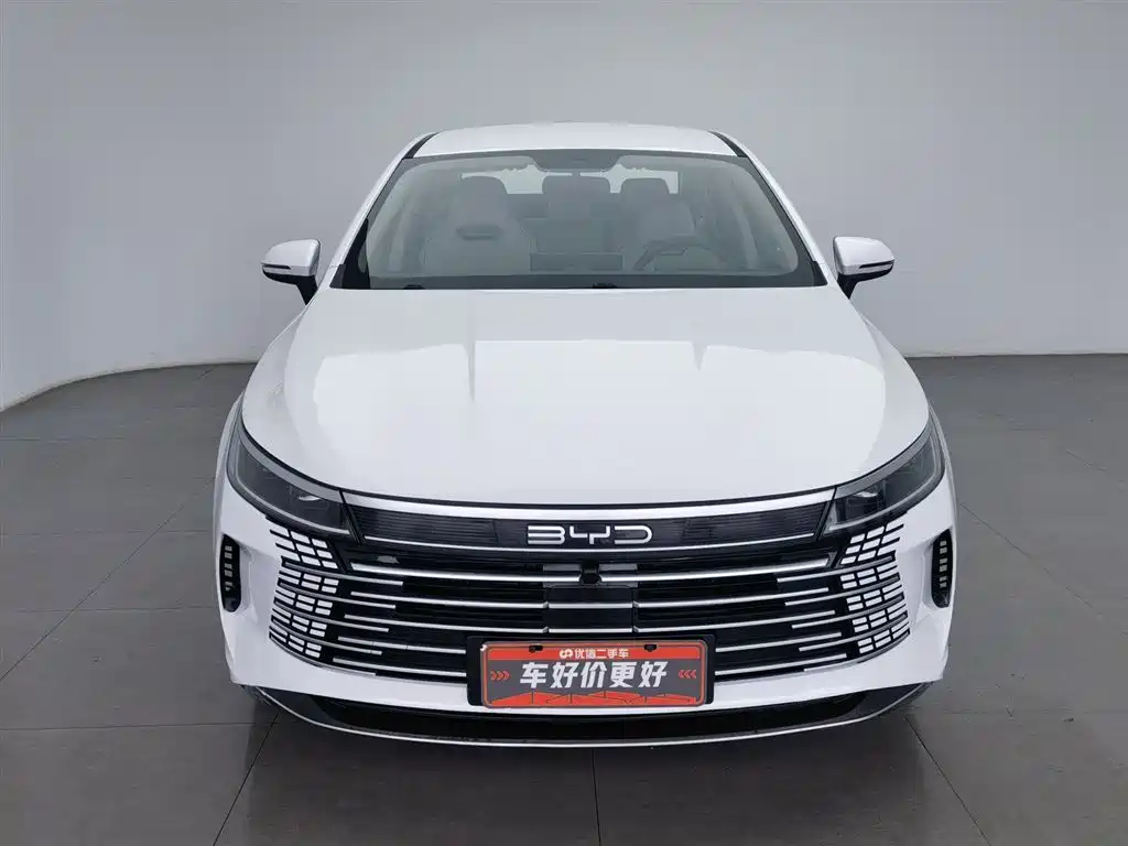 Destroyer 05 Glory DM-i 120 KM Luxury